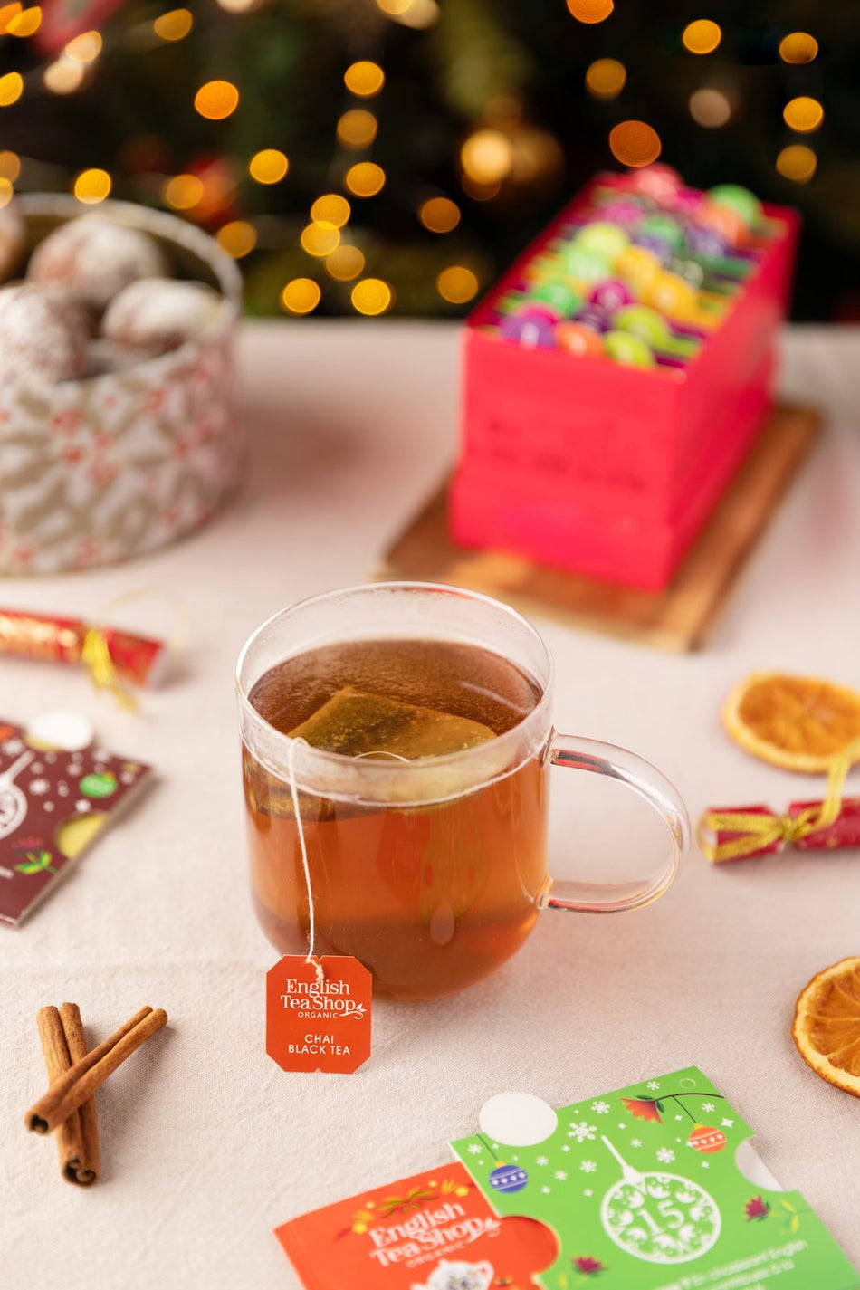 English Tea Shop Organic - White Gift Box - 25 Tea Sachet 聖誕倒數月曆