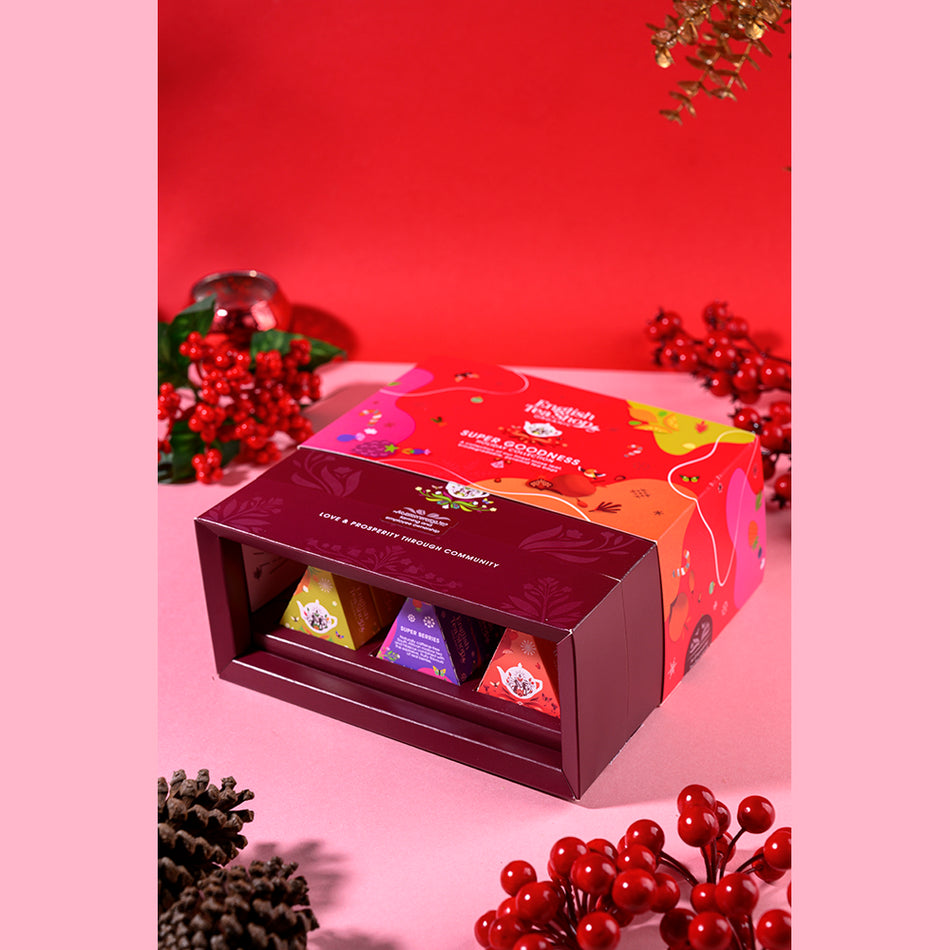 English Tea Shop Organic - Holiday Exclusive Prism - 12 Pyramid Tea Bags